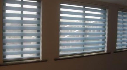 找上海冠毅窗飾-辦公卷簾-百葉窗-百葉簾制作廠家的柔紗簾材料-上海柔紗簾批發(fā)價(jià)格價(jià)格、圖片、詳情,上一比多_一比多產(chǎn)品庫